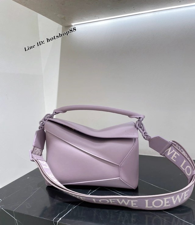 Loewe羅意威Puzzle女款系列字母肩帶女包 lyw1507